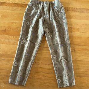 Vintage Size 12. 70% silk, ankle, dress pant. Easy to dress up for evening.